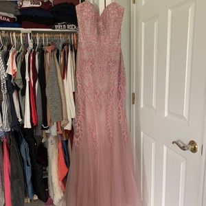 Prom girl Prom dress